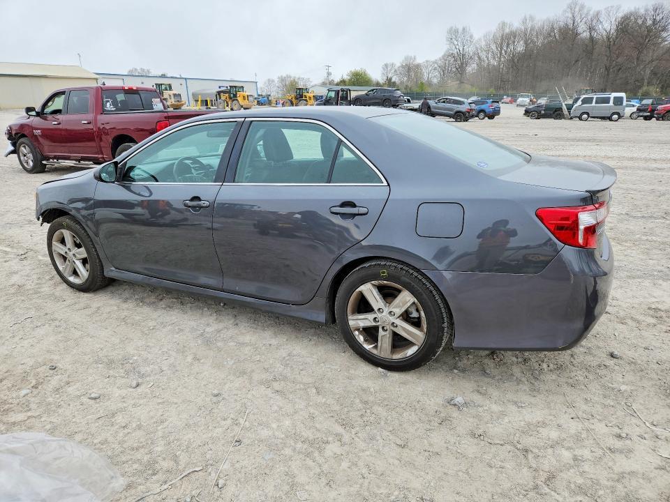 2012 Toyota Camry se
