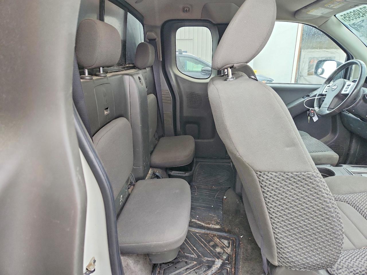 2018 Nissan Frontier SV V6