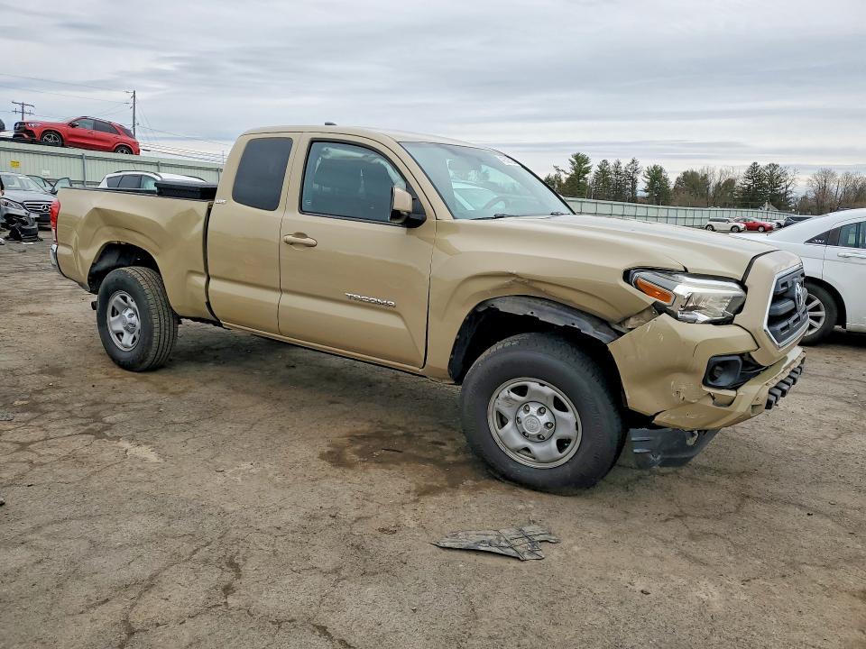 2016 Toyota Tacoma SR5