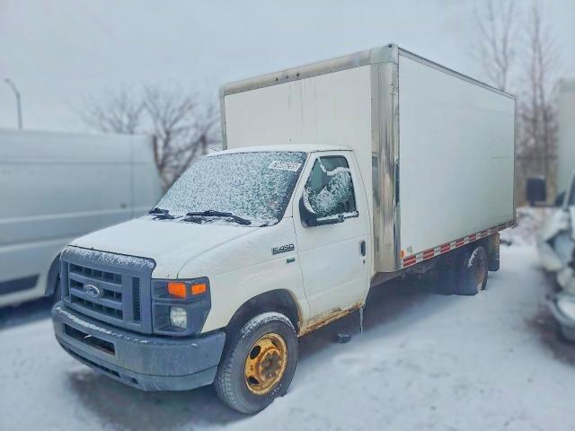 2015 Ford Econoline E450 Super Duty Cutaway van