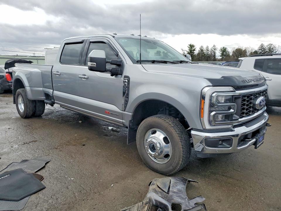 2023 Ford F350 Super Duty