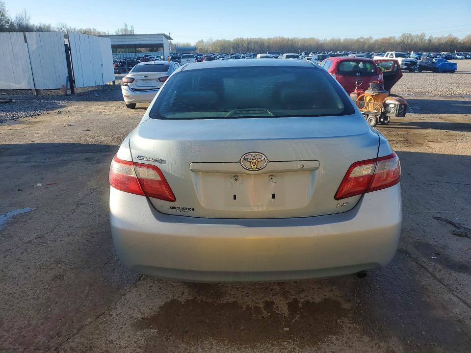 2008 Toyota Camry le