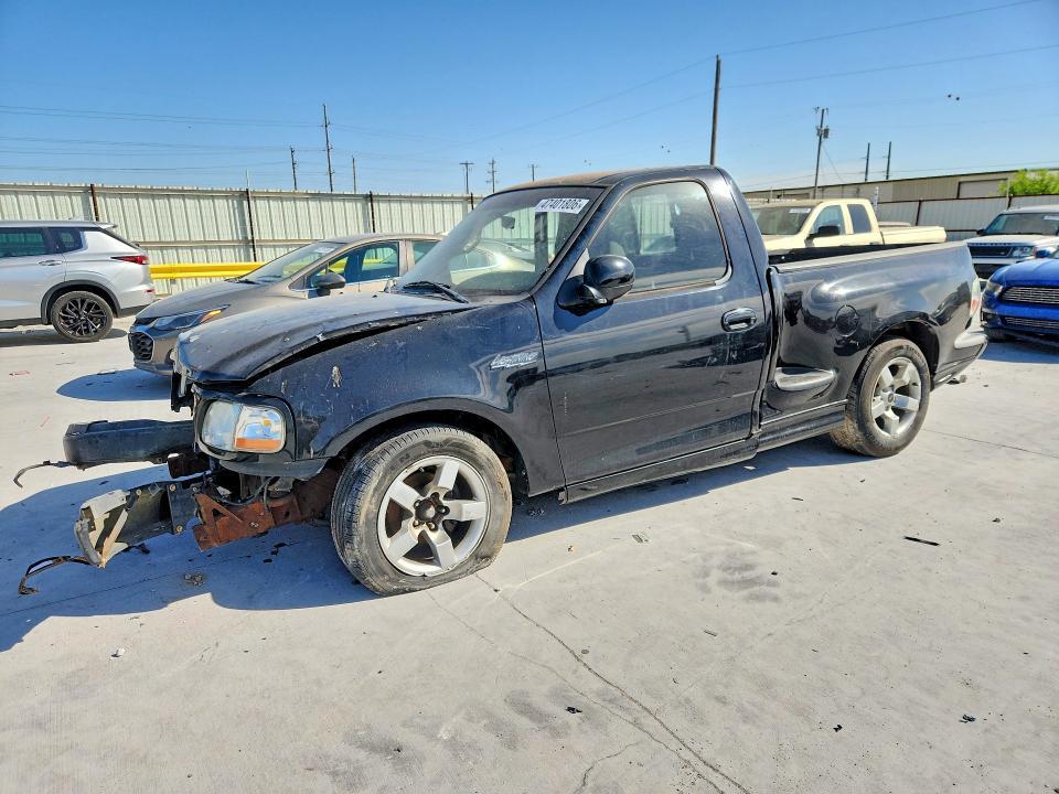 2002 Ford F150 SVT Lightning