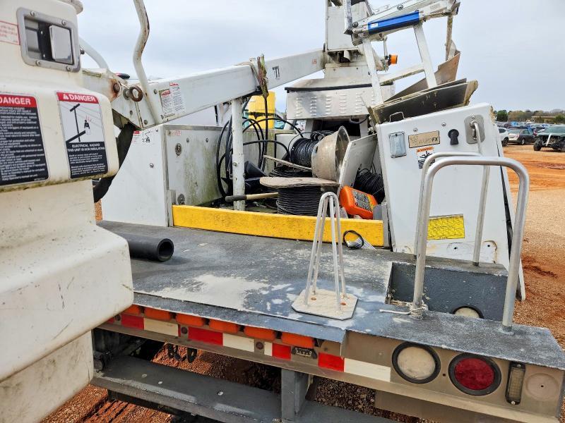 2016 Ford F450 Super Duty Bucket Truck