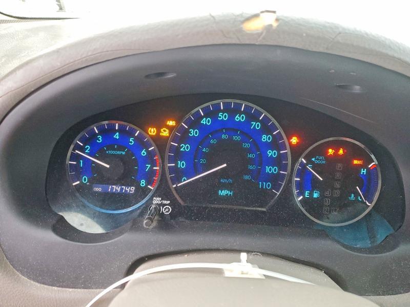 2009 Toyota Sienna le 8-passenger