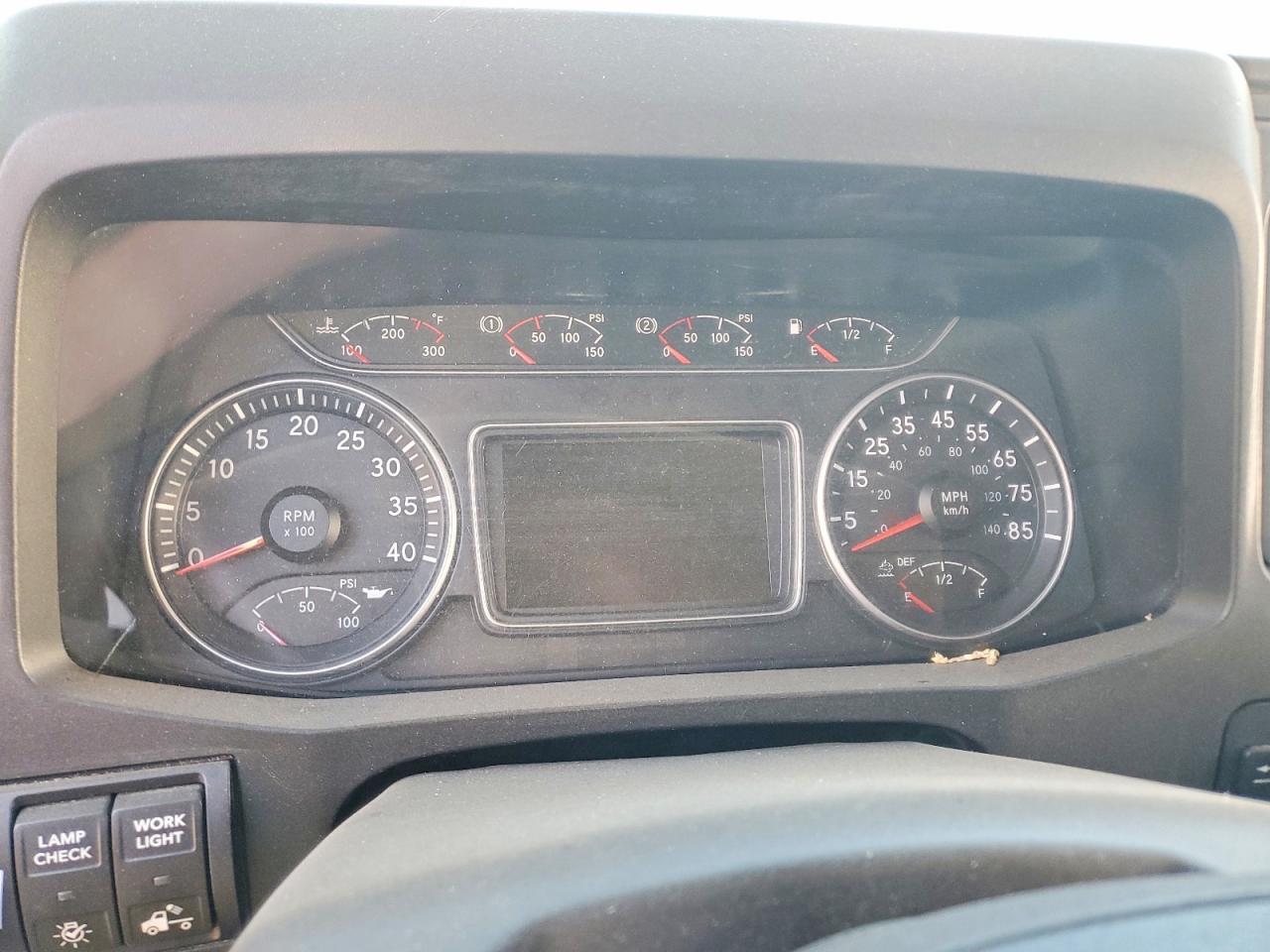 2021 International MV607 BOX Truck