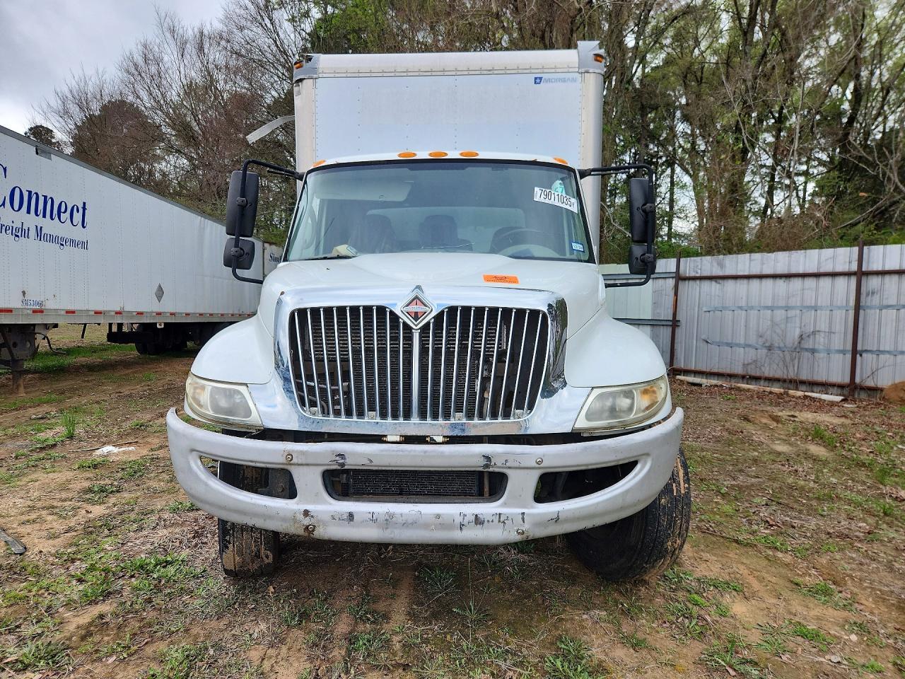 2011 International 4300 BOX Truck