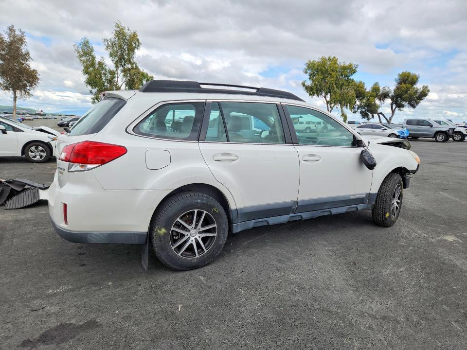 2010 Subaru Outback 2.5i