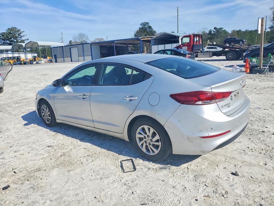 2018 Hyundai Elantra se