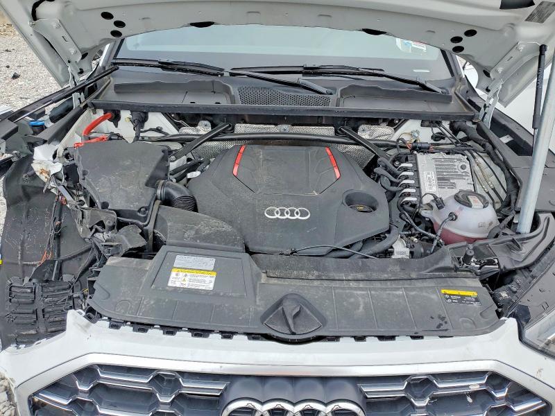 2025 Audi SQ5 Premium Plus