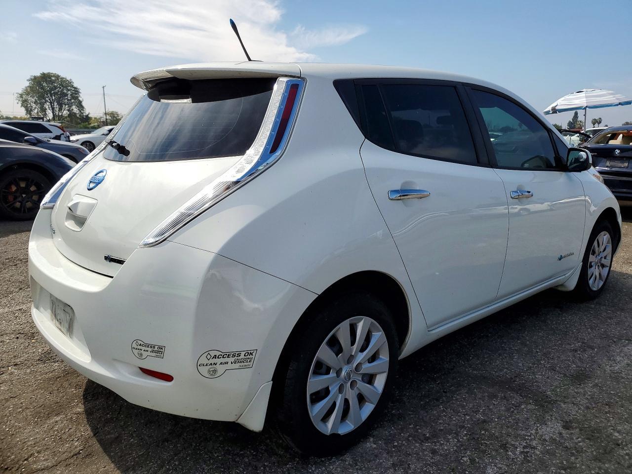 2013 Nissan Leaf s