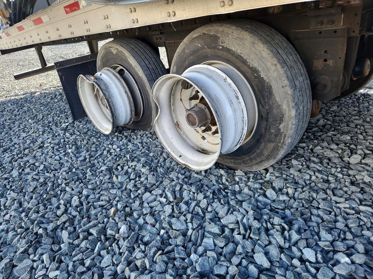2022 Utility VS2DX DRY Van Trailer