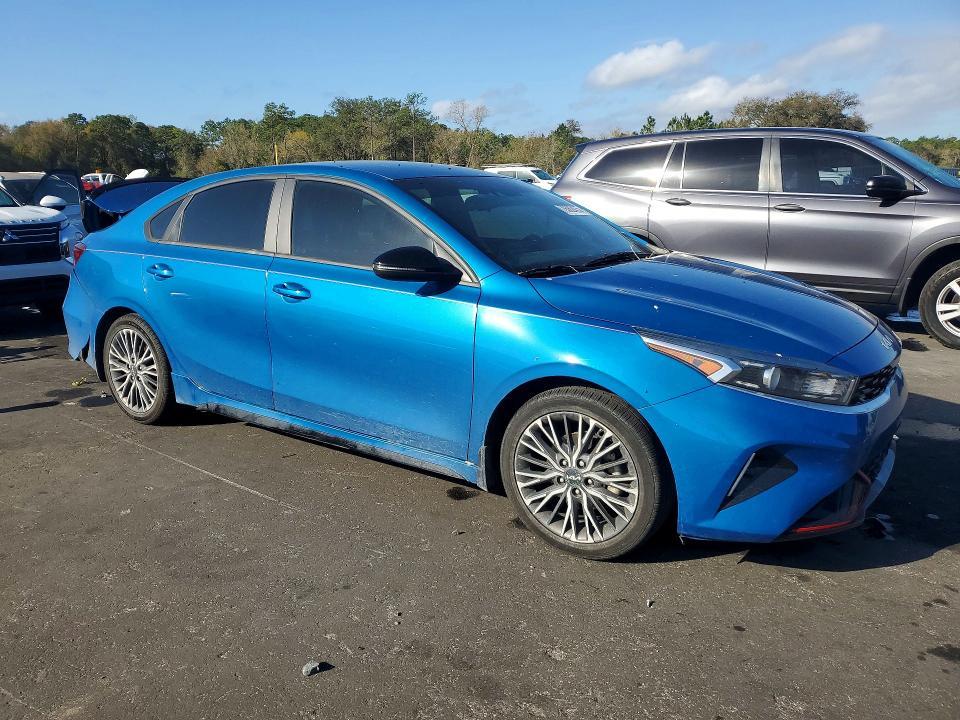 2023 KIA Forte Gt-line