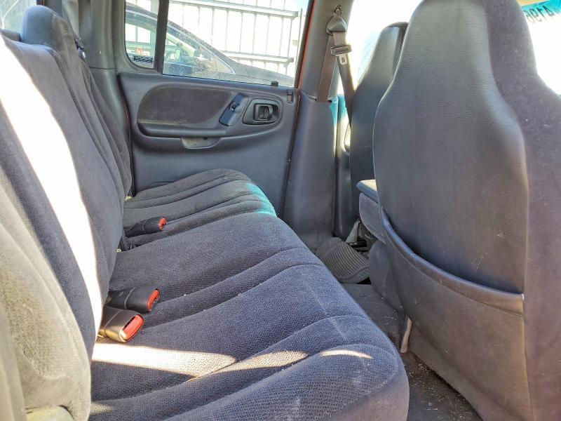 2000 Dodge Dakota Quattro