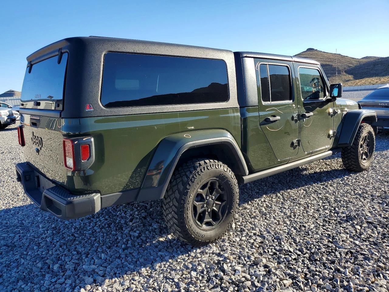 2021 Jeep Gladiator Sport