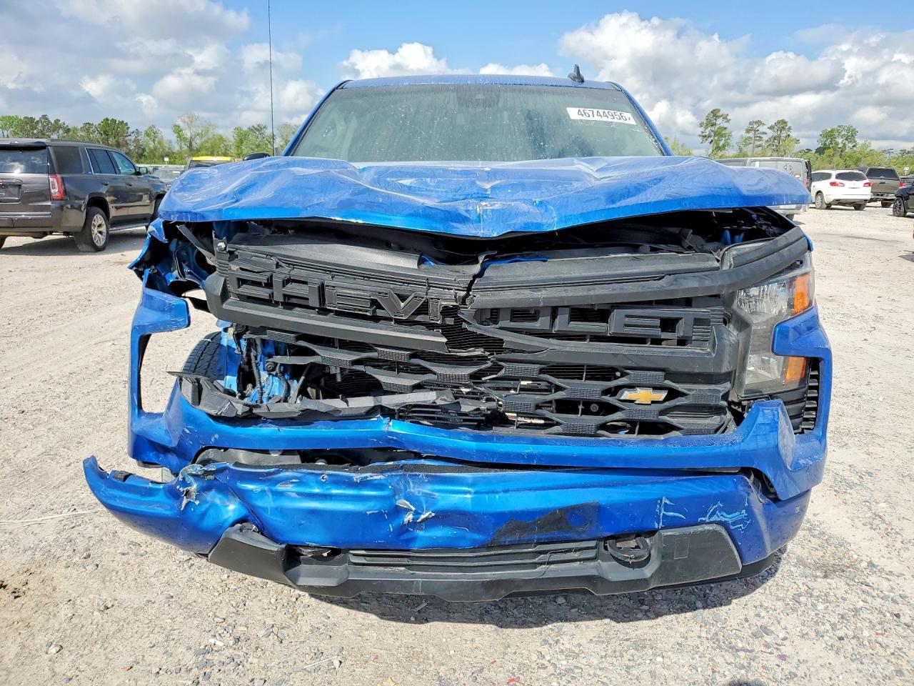 2023 Chevrolet Silverado C1500 Custom