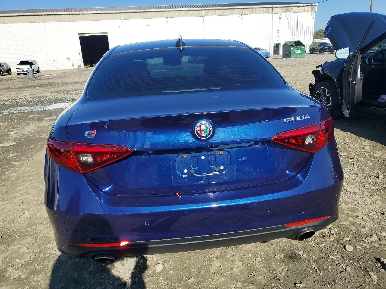 2017 Alfa Romeo Giulia Q4