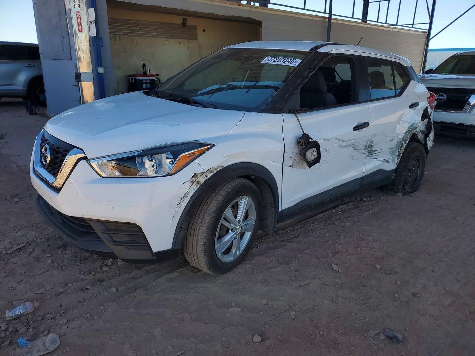 2020 Nissan Kicks s