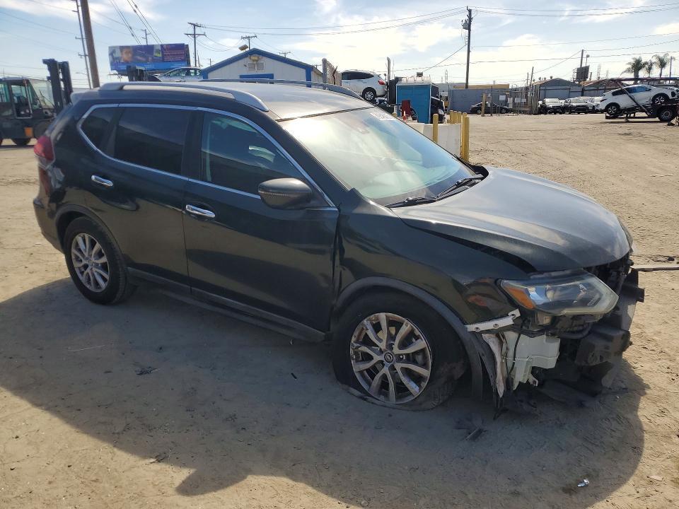 2019 Nissan Rogue sv