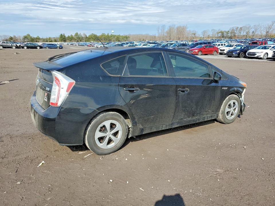 2015 Toyota Prius two