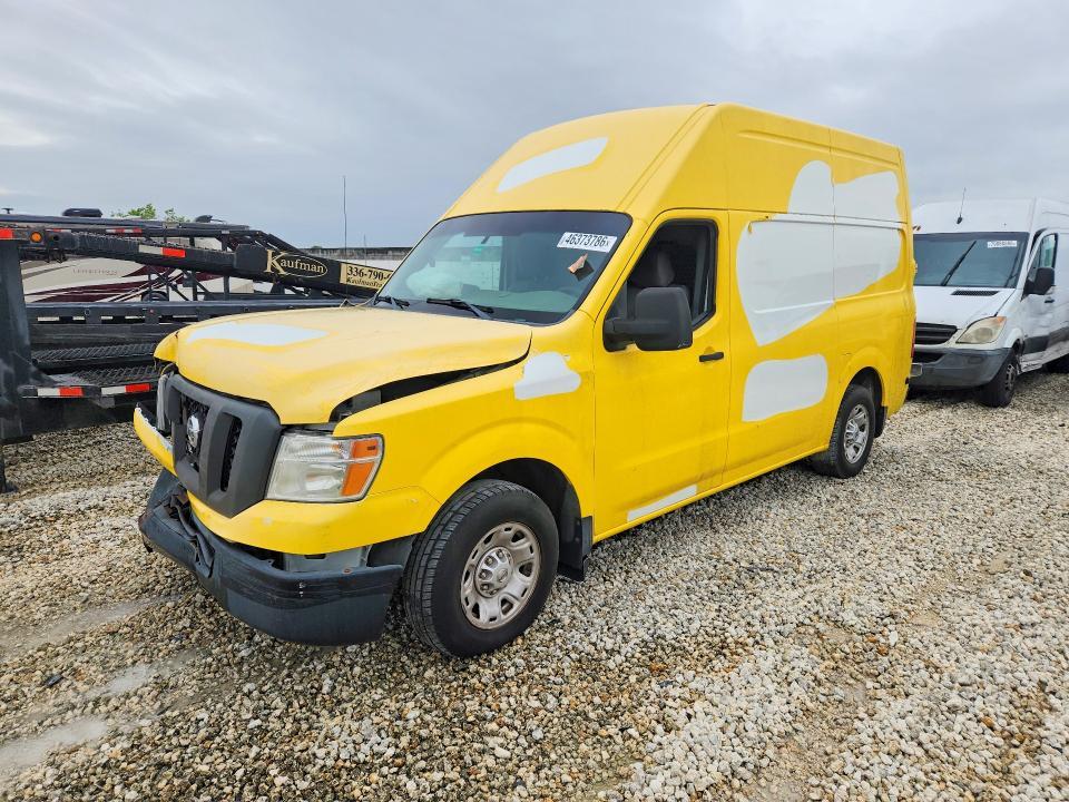 2014 Niss NV 2500