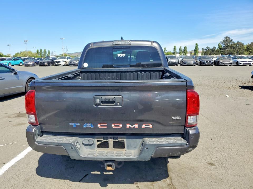 2018 Toyota Tacoma TRD OFF-Road