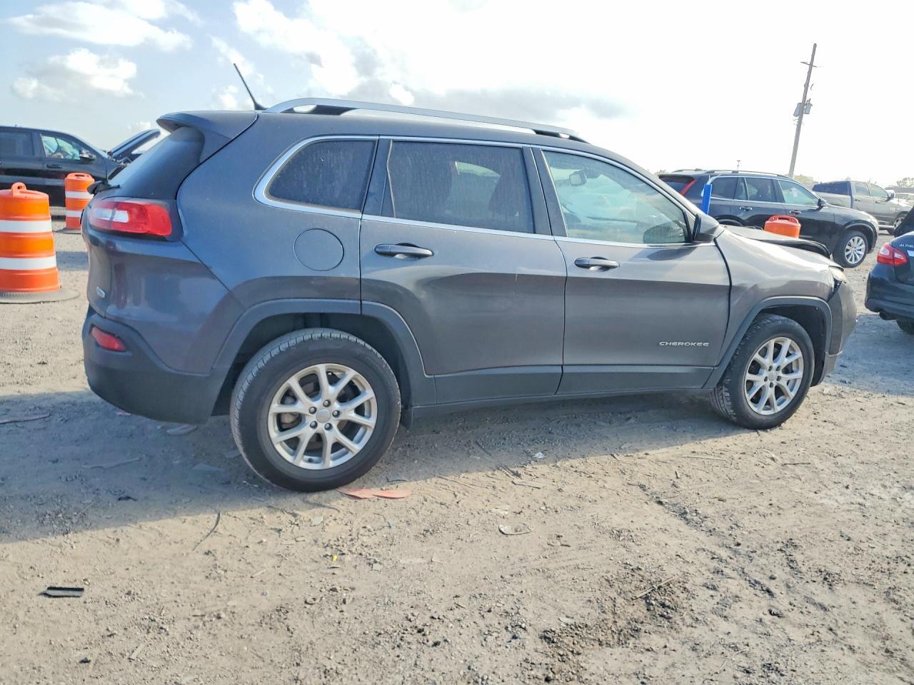 2015 Jeep Cherokee Latitude
