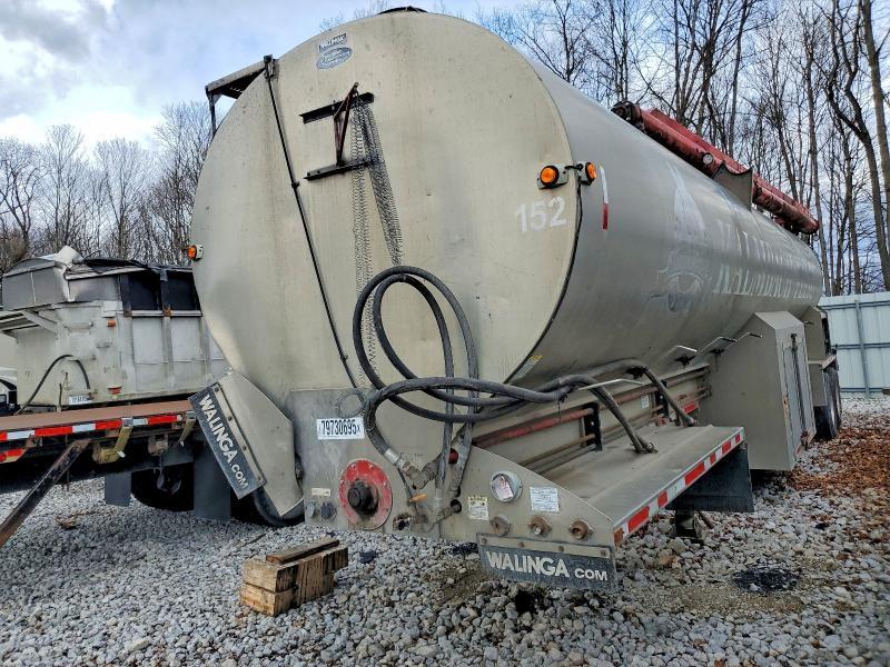 2014 Walinga Feed Delivery Trailer
