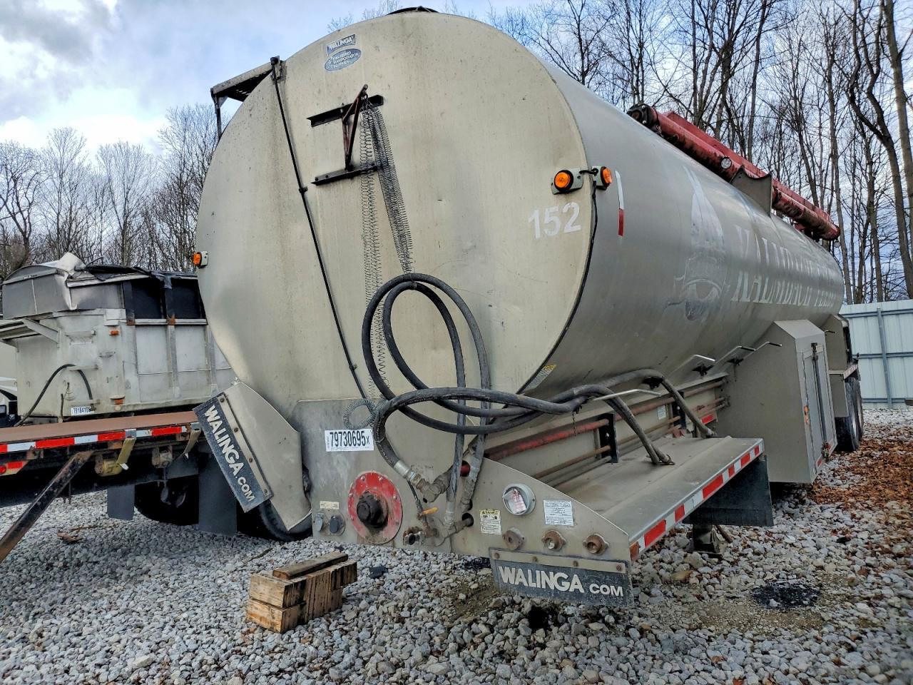 2014 Walinga Feed Delivery Trailer