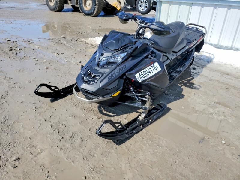 2022 Skidoo 900 Turbo