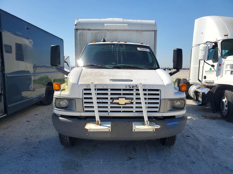 2006 Chev Rolet C40 BOX Truck