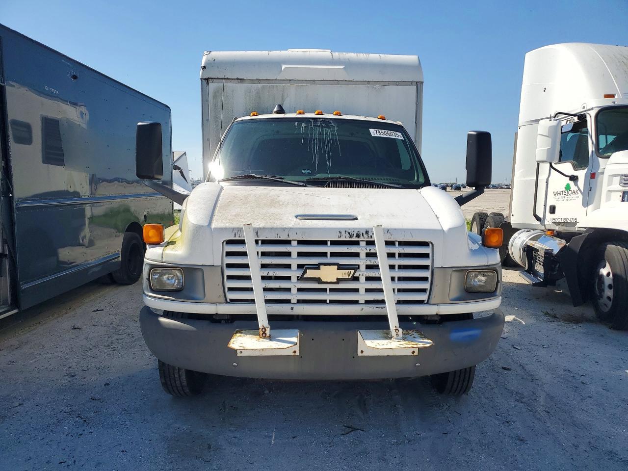 2006 Chev Rolet C40 BOX Truck