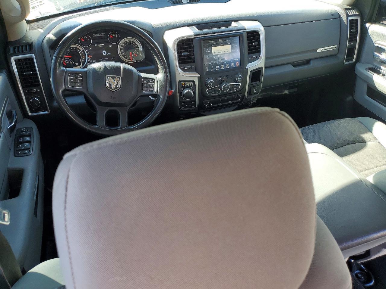 2017 Dodge RAM 1500 SLT