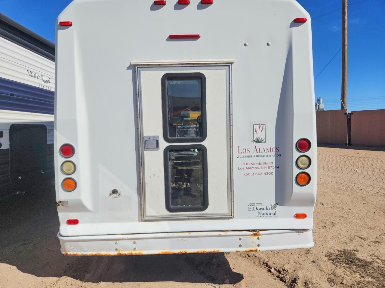 2003 Ford E450 Shuttle Bus
