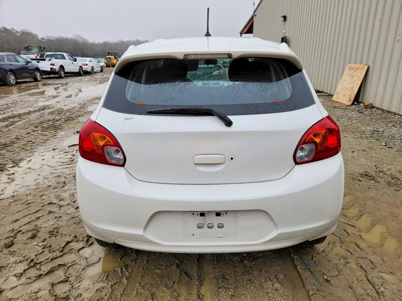 2015 Mitsubishi Mirage es