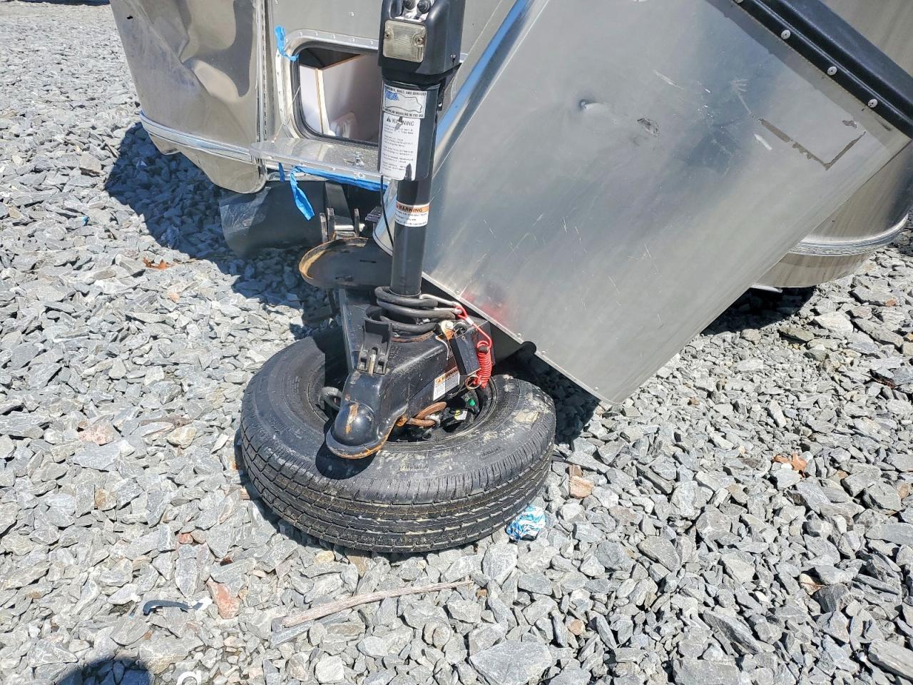 2021 Airstream Camper