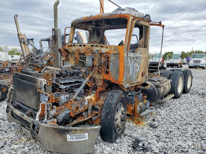 2009 Mack CXU613 Refuse Truck