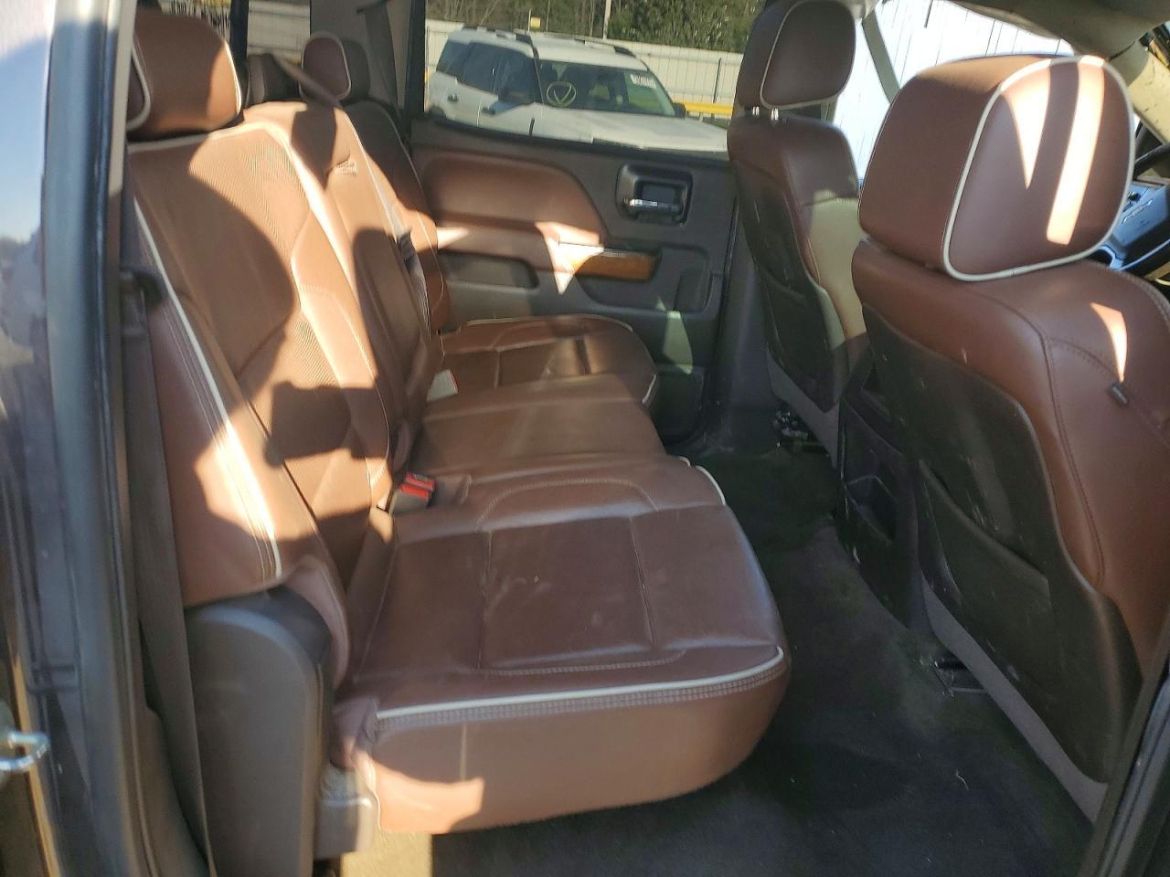 2014 Chevrolet Silverado K1500 High Country