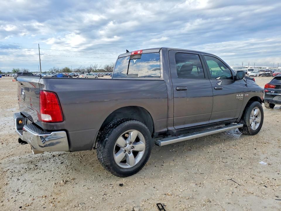 2019 Dodge RAM 1500 Classic SLT