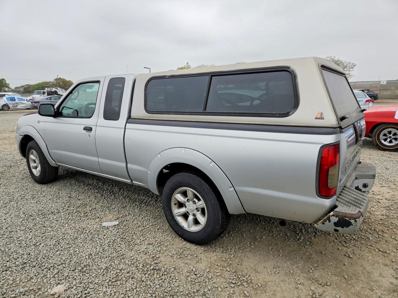 2004 Nissan Frontier Standard