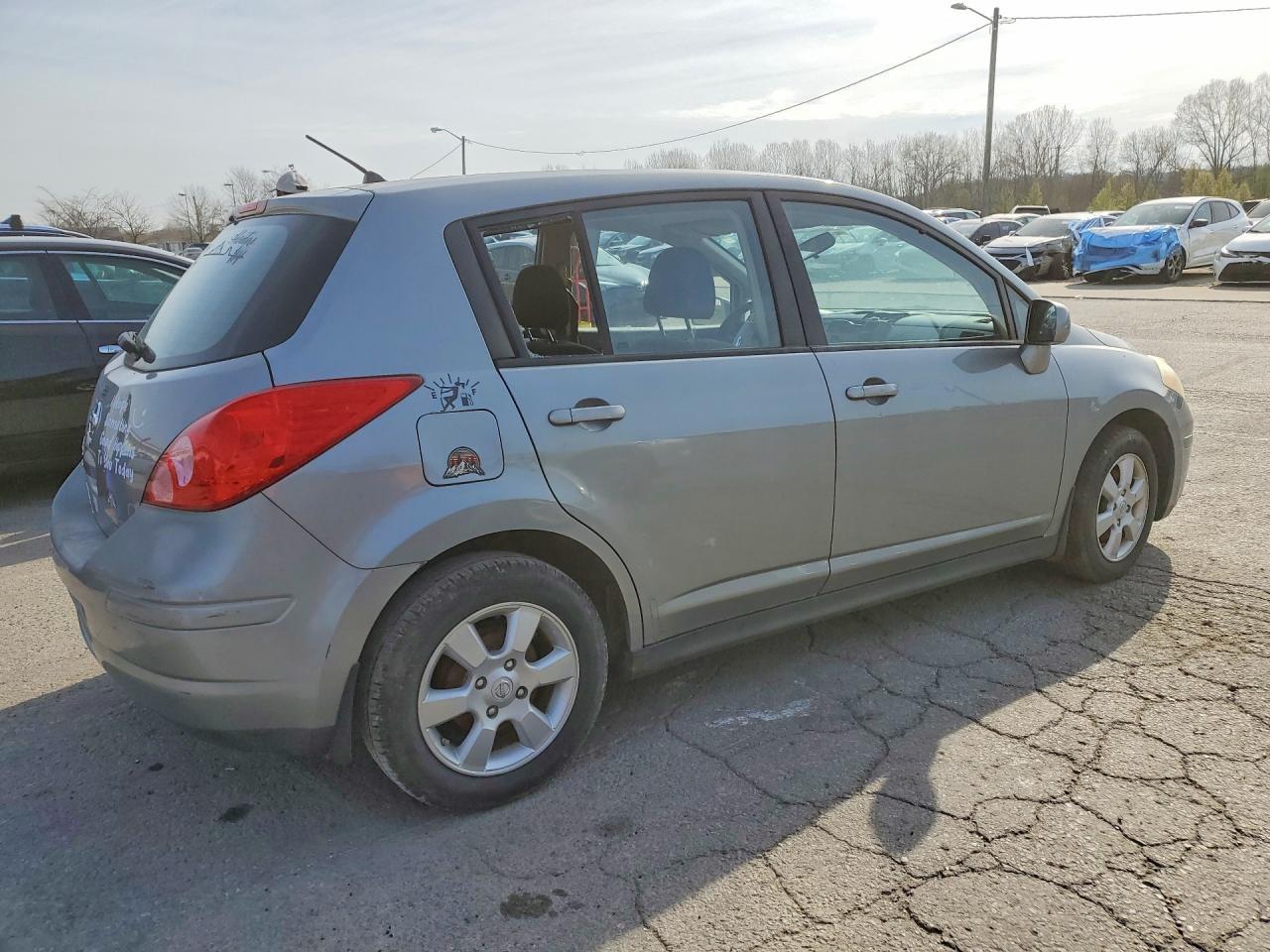 2007 Nissan Versa 1.8 s