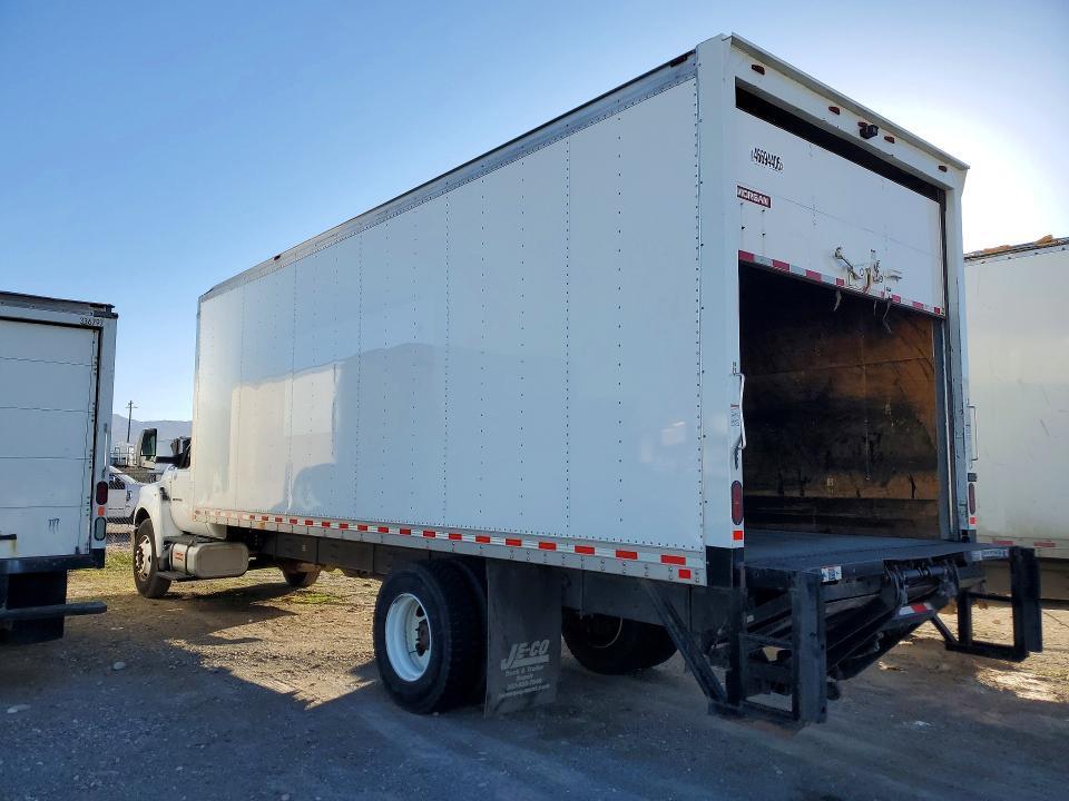 2019 Ford F750 Super Duty box Truck