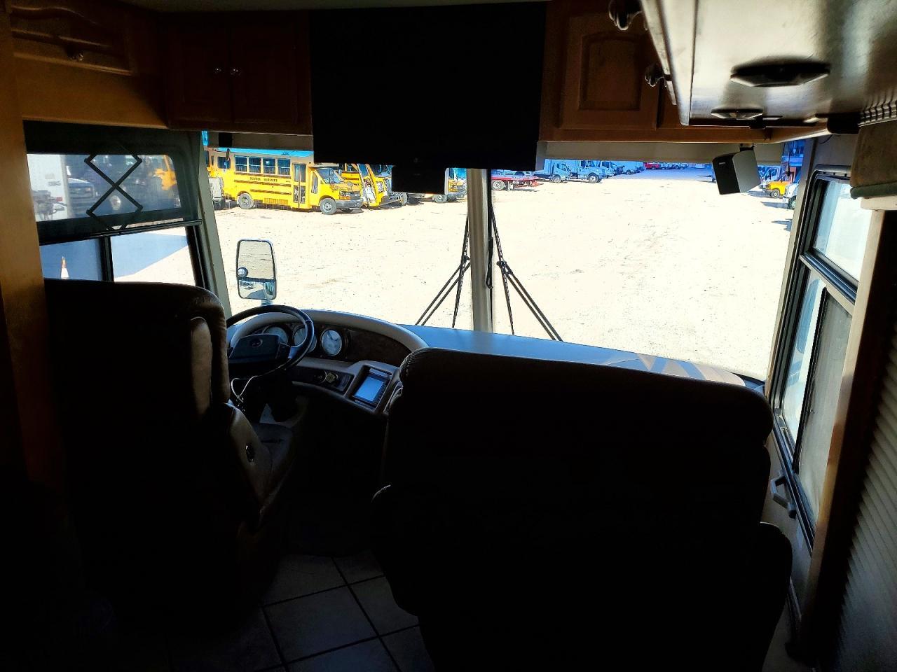 2006 West Texas 2006 Western Alpine Coach Motorhome Recreational V