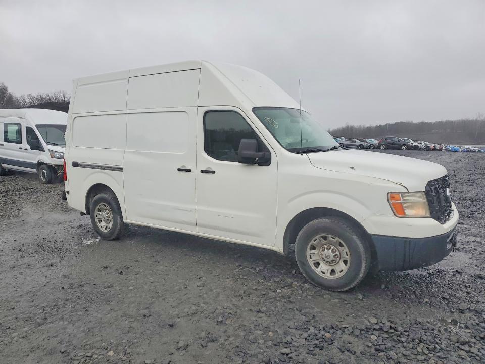 2012 Niss An nv 2500 Delivery van