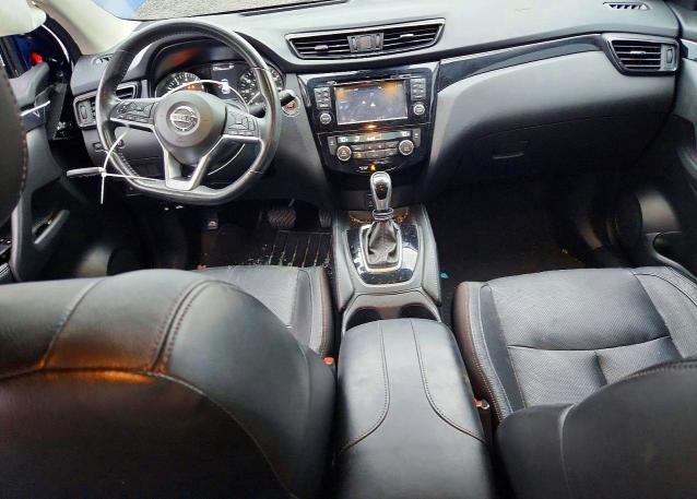 2017 Nissan Rogue Sport sl