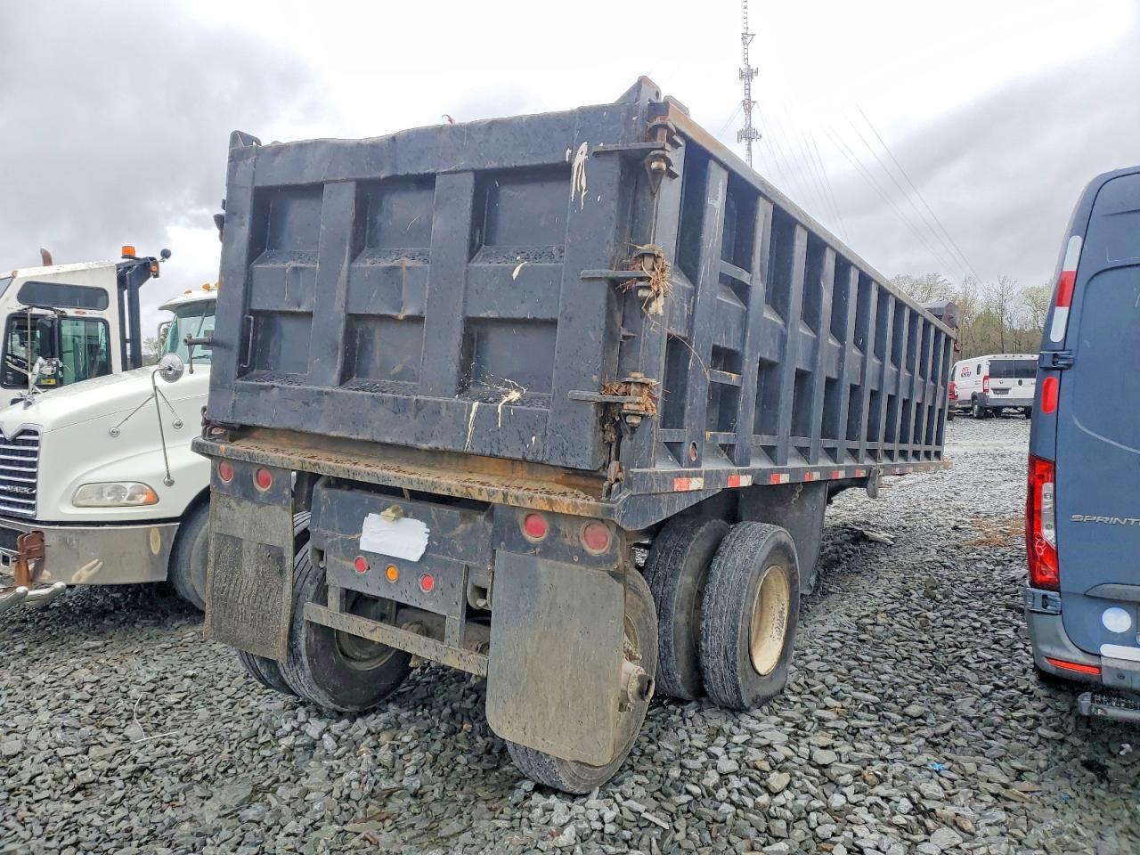 1999 Unknown 1999 END Dump Trailer