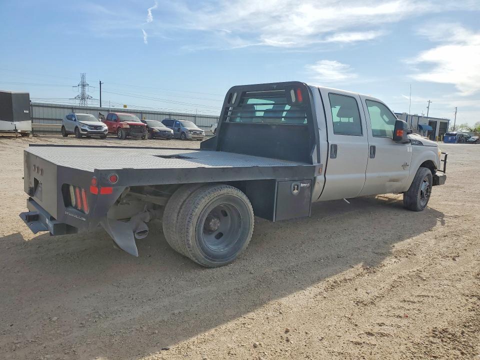 2012 Ford F350 Super Duty Flatbed Truck