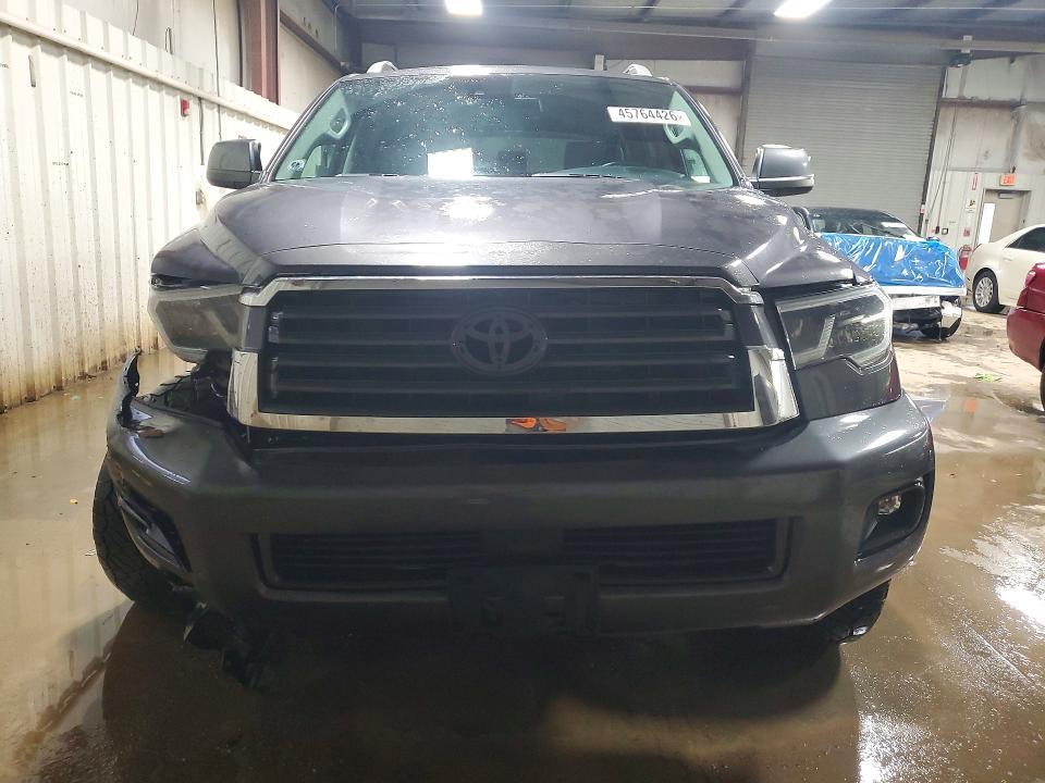 2018 Toyota Sequoia SR5