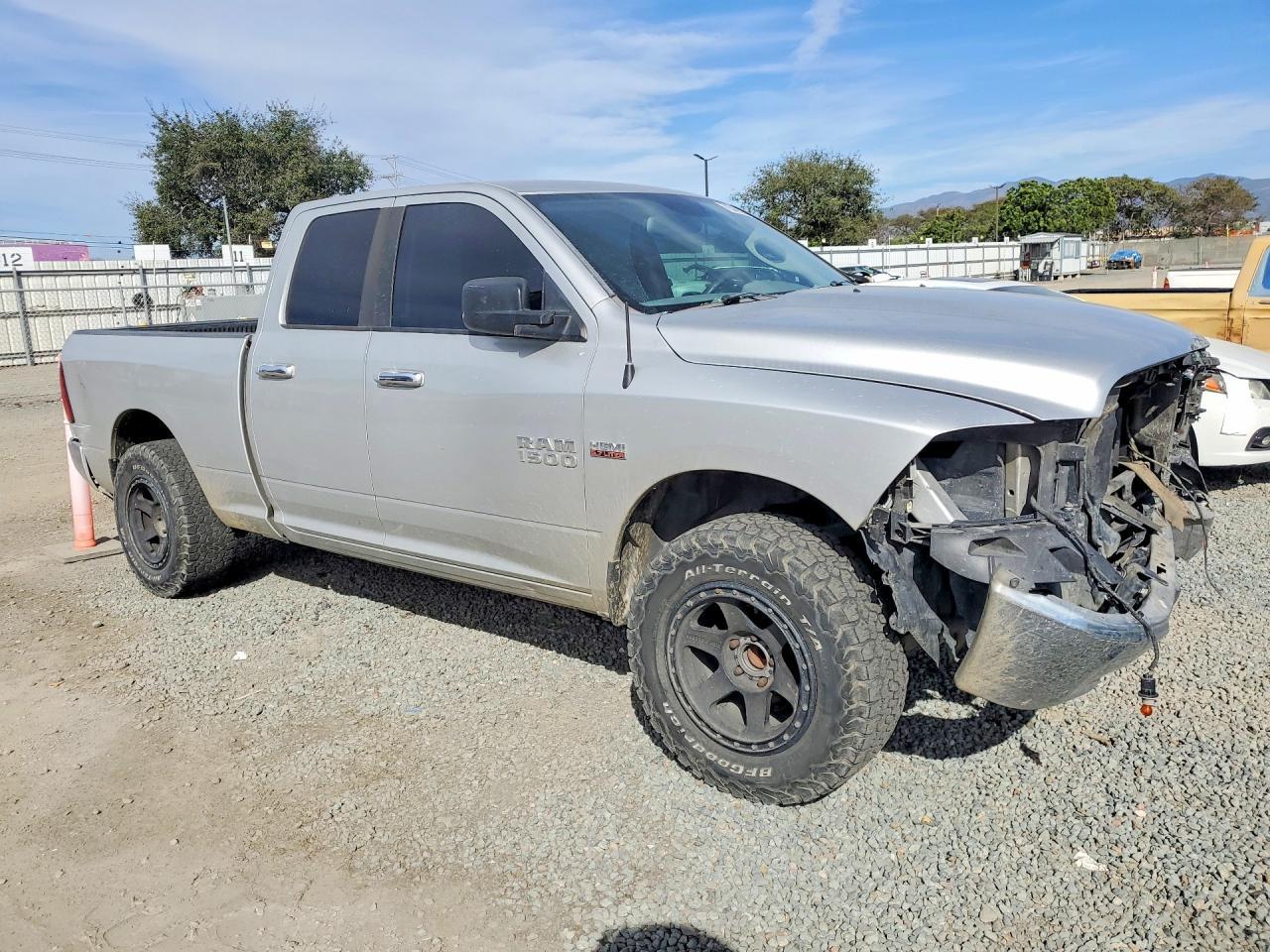 2016 Dodge Ram 1500 slt