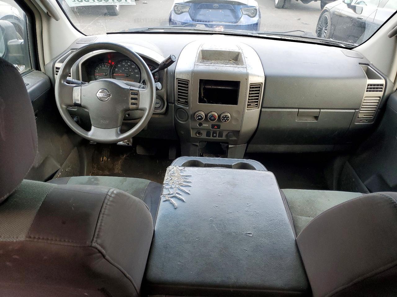 2006 Nissan Titan XE